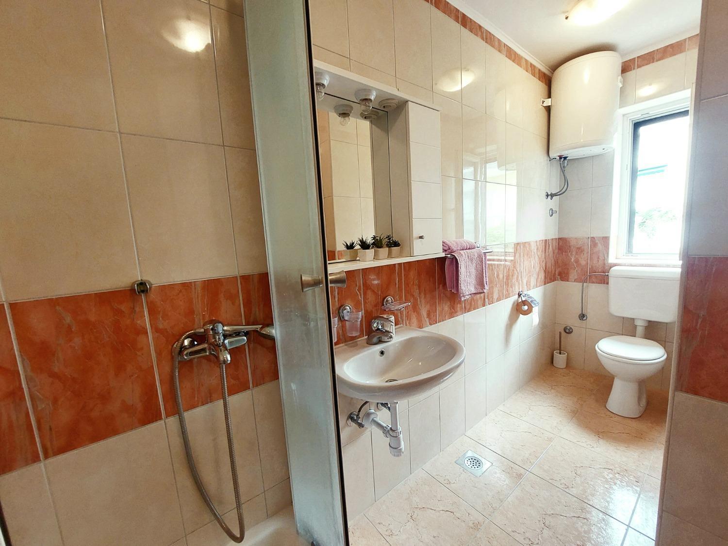 Apartment Fila - Large & Close To The Beach ماكارسكا المظهر الخارجي الصورة