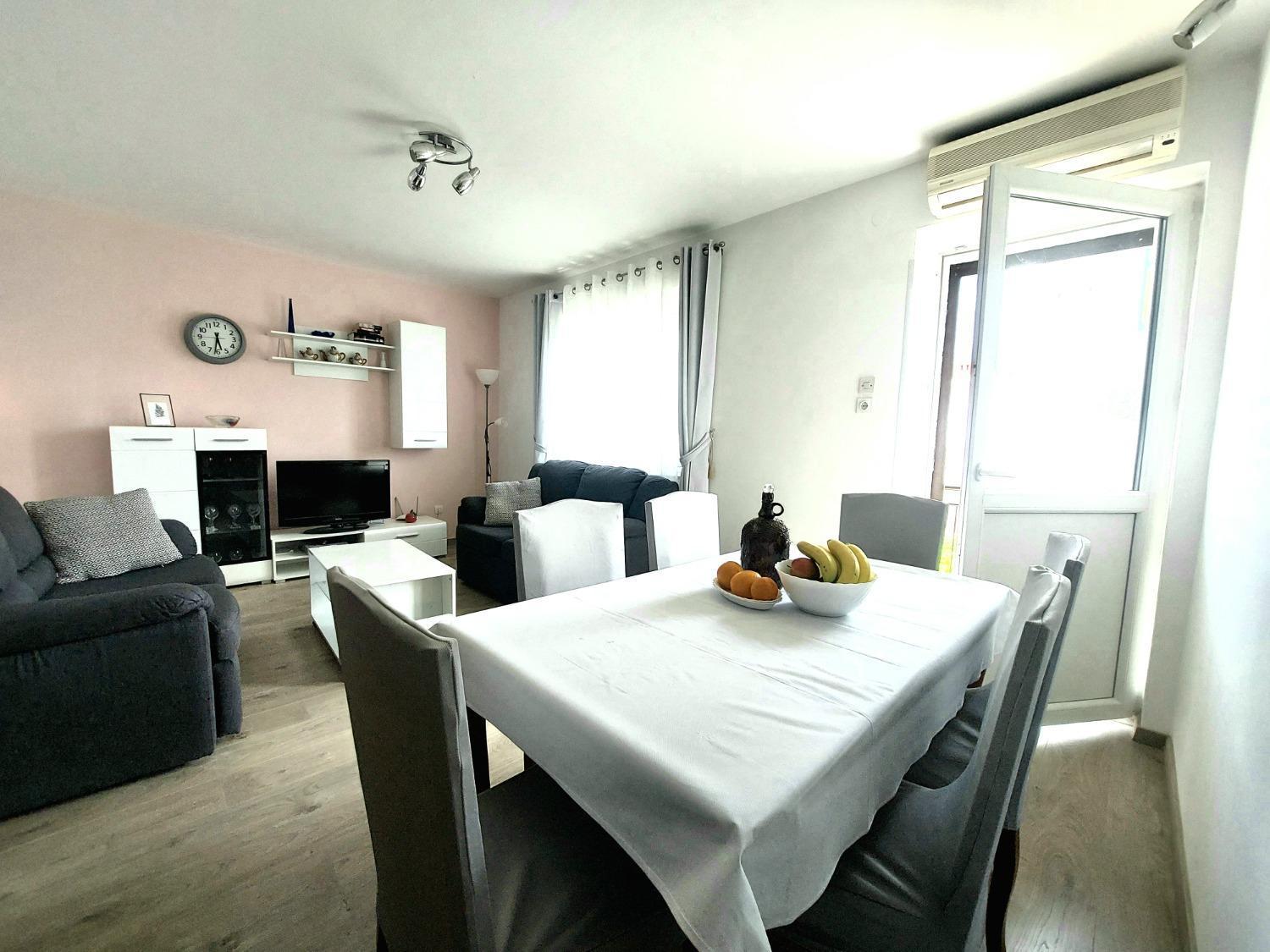 Apartment Fila - Large & Close To The Beach ماكارسكا المظهر الخارجي الصورة